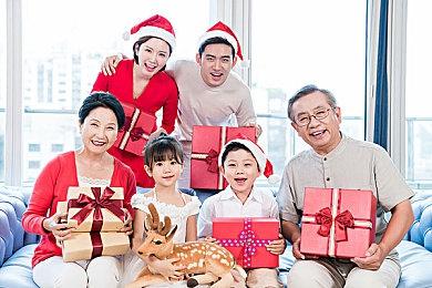 《天国：拯救2》科隆展新实机预告 明年2月发售